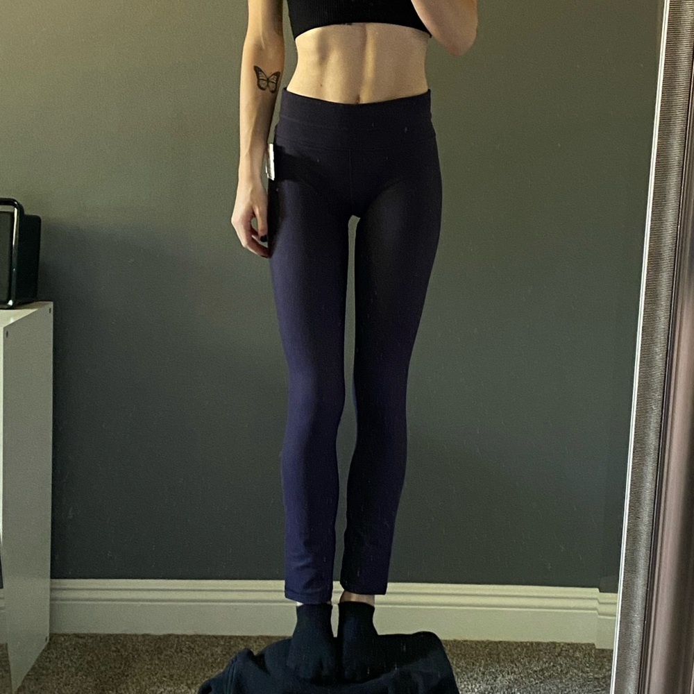 Purple Lululemon leggings 💜